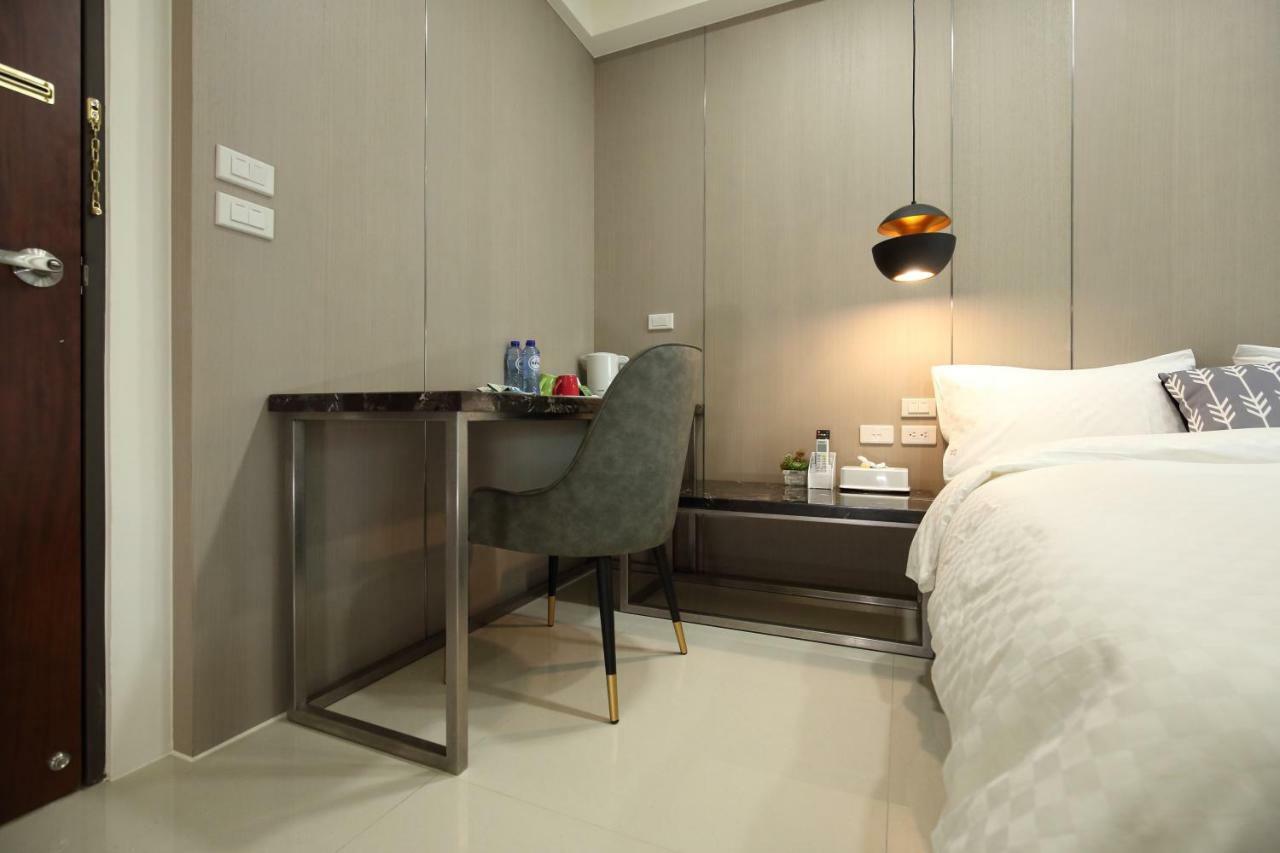 52 Travelers Home เมืองฮวาเหลียน ภายนอก รูปภาพ